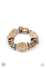 Load image into Gallery viewer, Glaze of Glory - Peach

Blockbuster Bracelet
