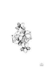 Climbing Gardens - White 75