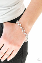 Load image into Gallery viewer, Starlit Stunner - White B4
