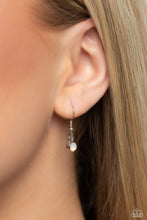 Load image into Gallery viewer, Celestial Charisma - Green
