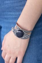 Load image into Gallery viewer, Desert Nature - black - Paparazzi bracelet
