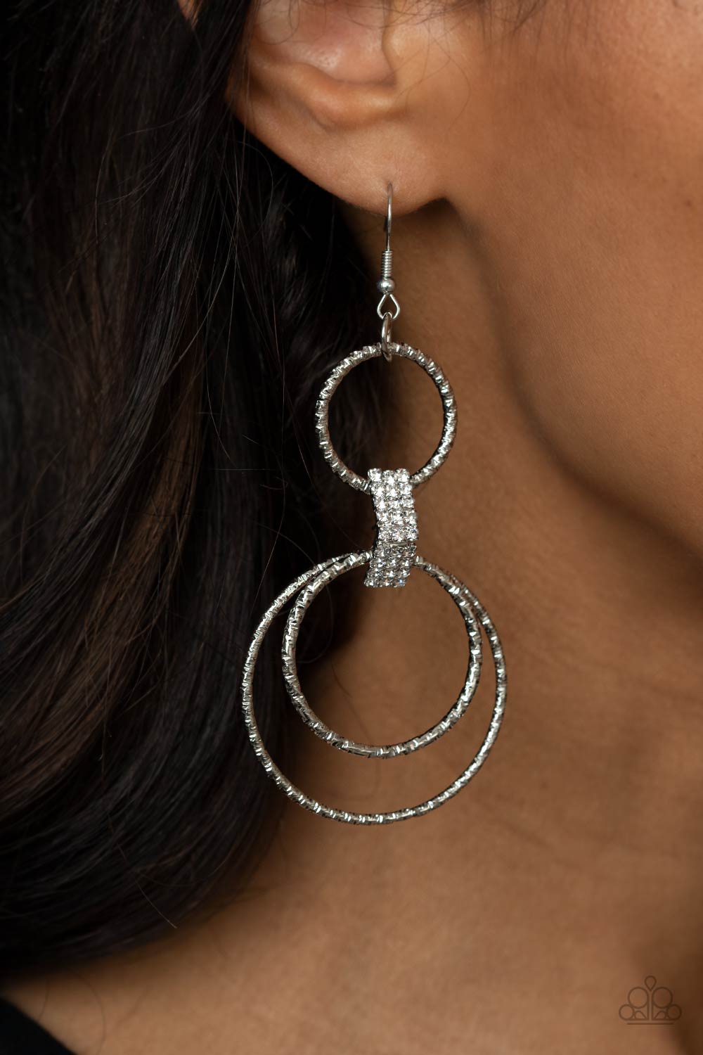 Getting Hitched - white - Paparazzi earrings