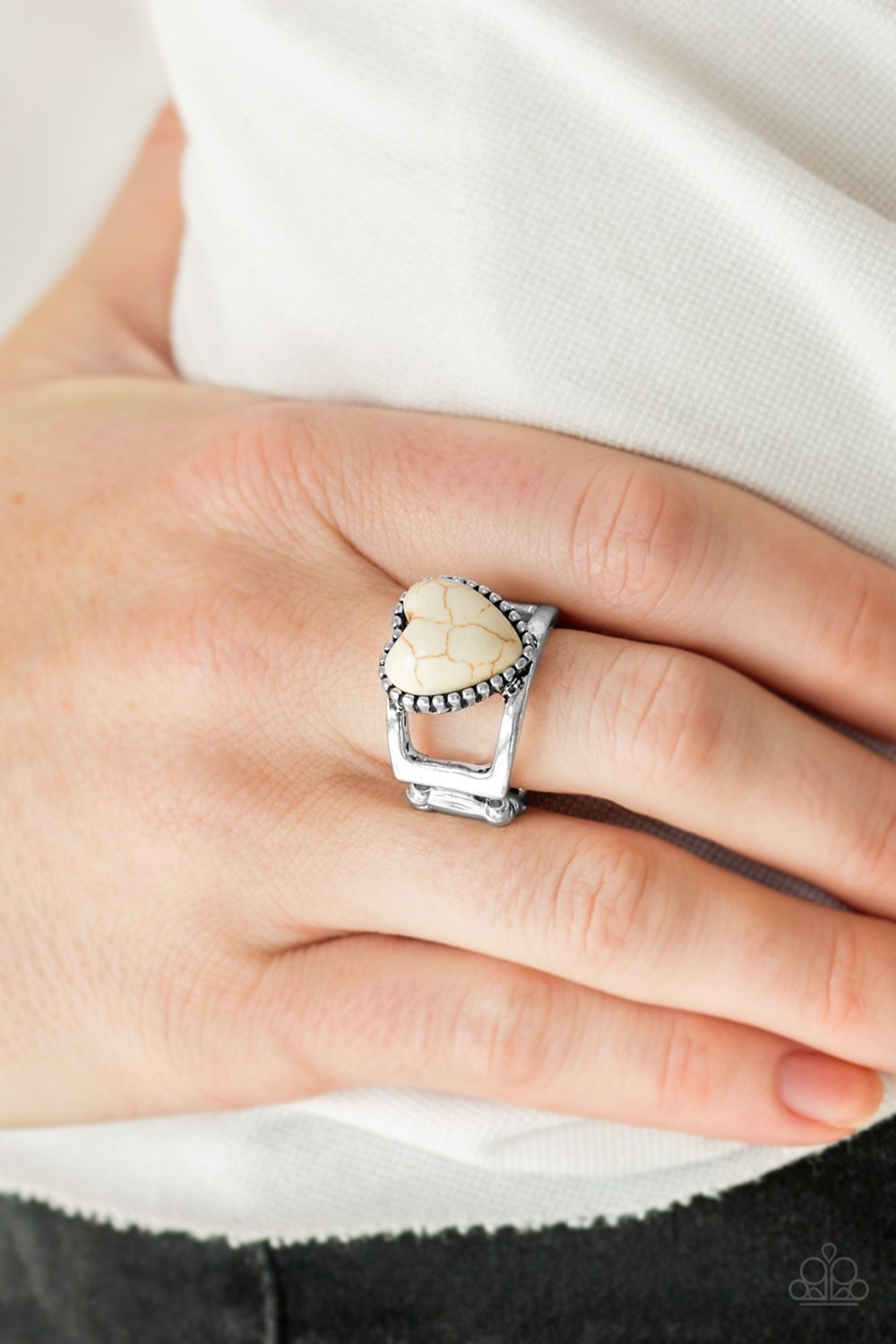 Rule with Your Heart - white - Paparazzi ring