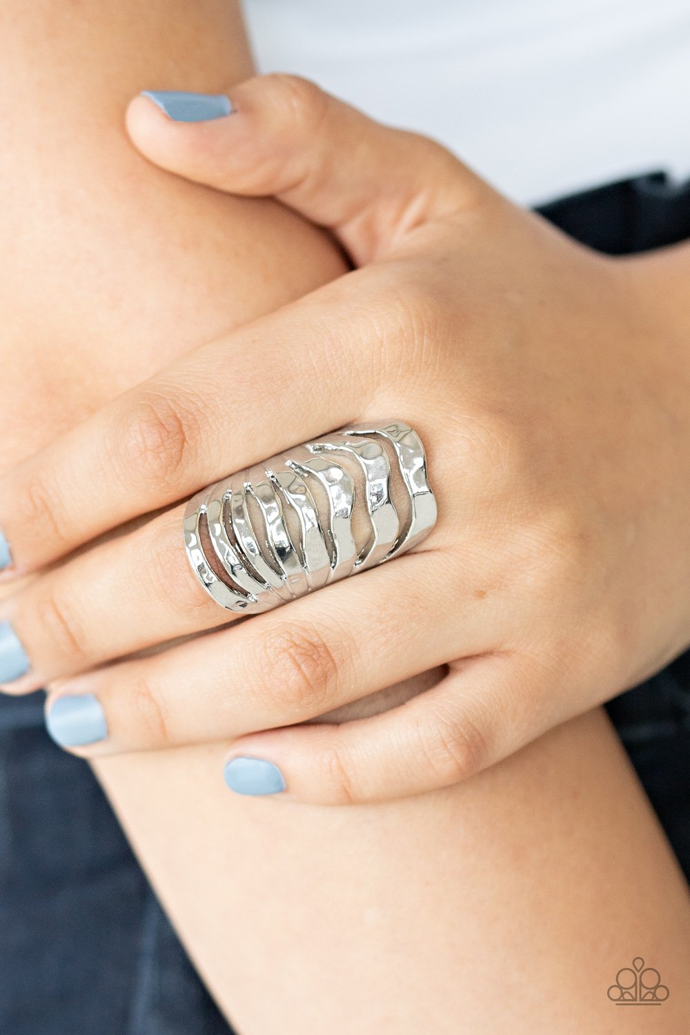 Sound Waves 12 - silver - Paparazzi ring